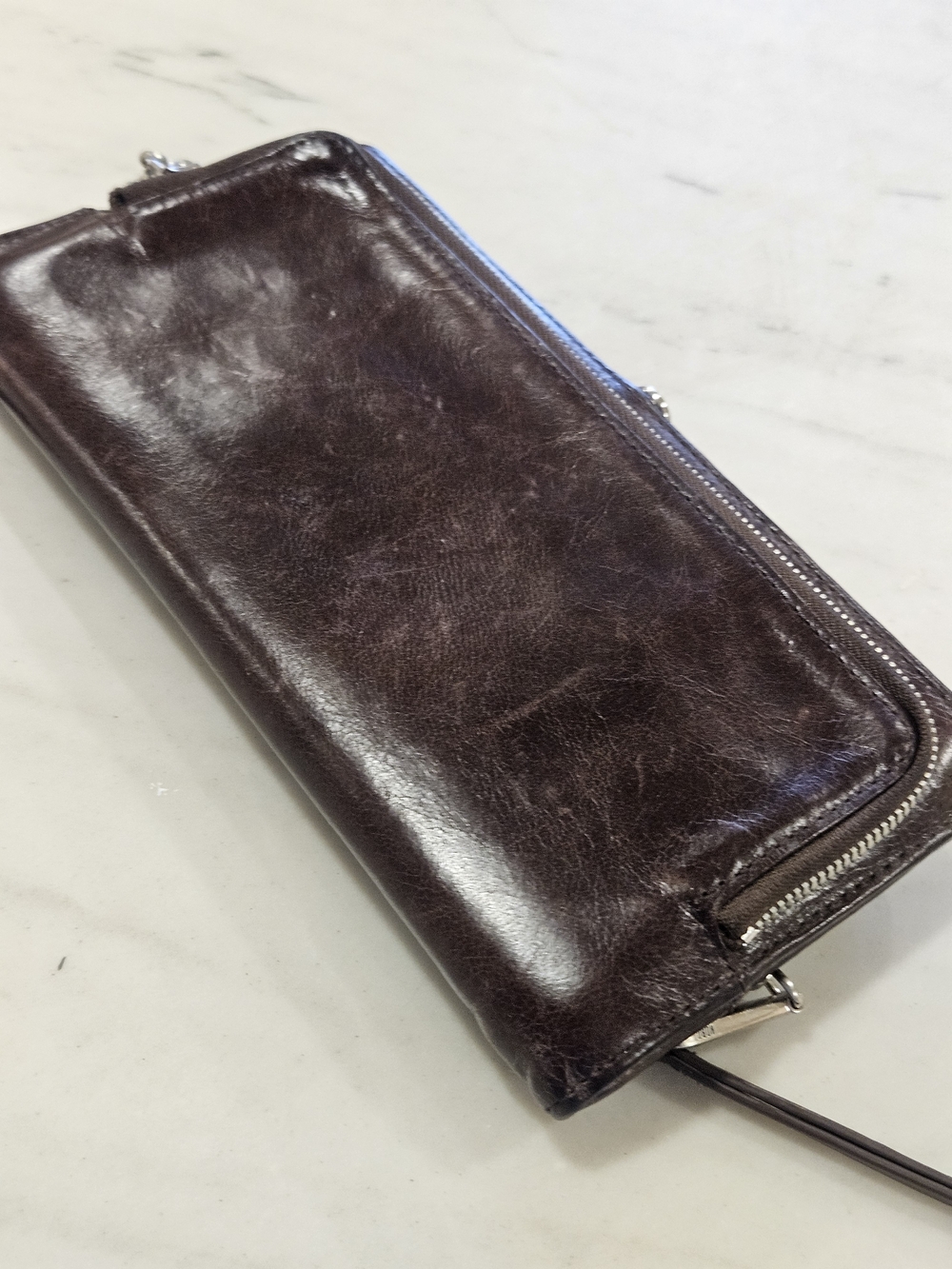 HOBO Lauren Leather Clutch Purse Vintage Style Kiss Lock Double Zip Walnut Brown